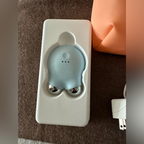 SOLD - Picture 2 of 4